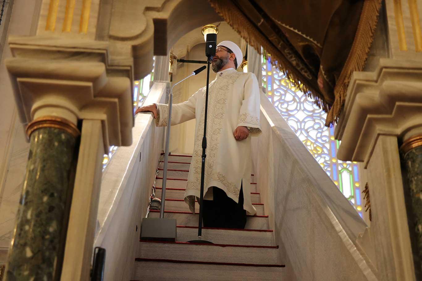 Diyanet İşleri Başkanı Erbaş: "Ashab-ı Suffa ruhuyla camilerimizi medrese yapacağız"